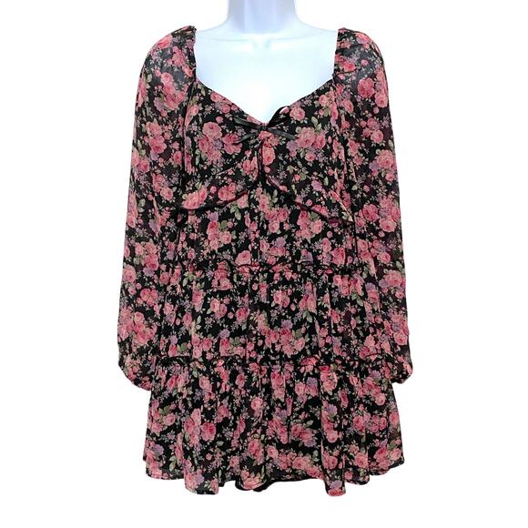 Francesca's Collections Dresses & Skirts - Francesca's Floral Sweetheart Tiered Dress S Cottagecore Milkmaid Romantic NWT